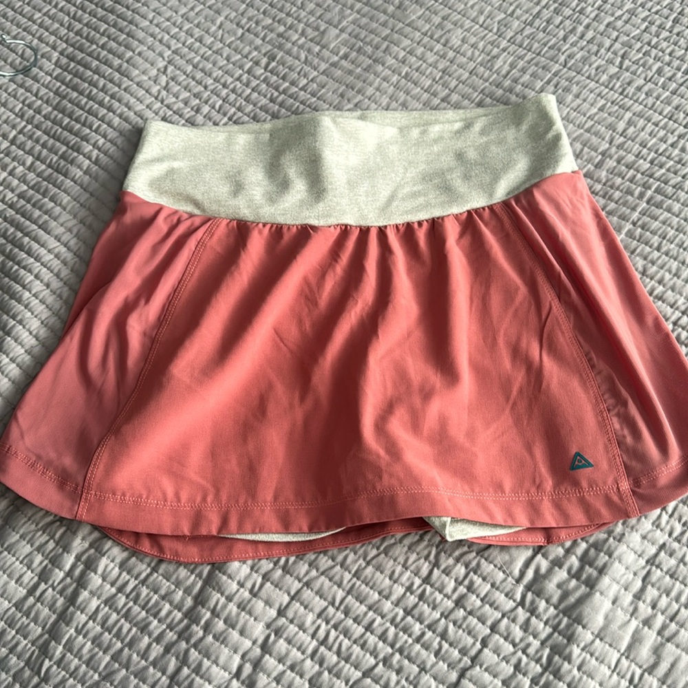 Anook athletic pregnant skirt